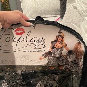 Mask Hollywood princess